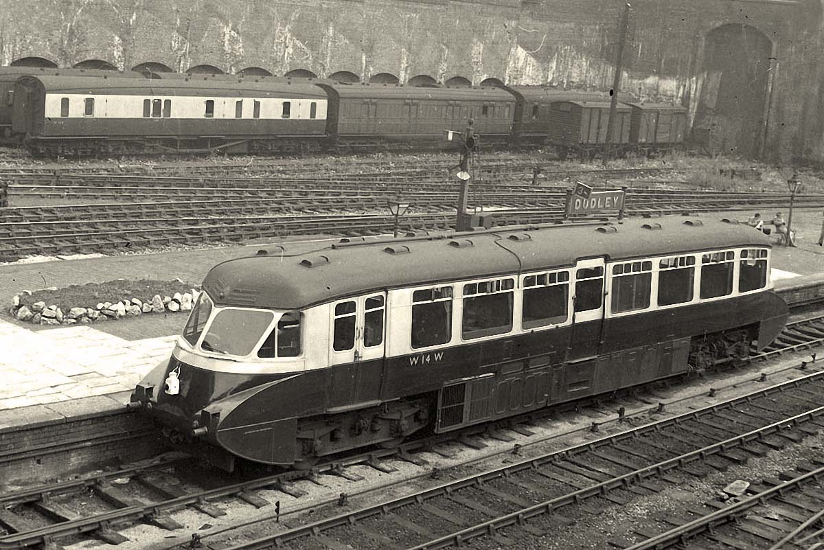 Dudley. Ex-GWR Railcar № W14W, 1952 (built in 1936)
