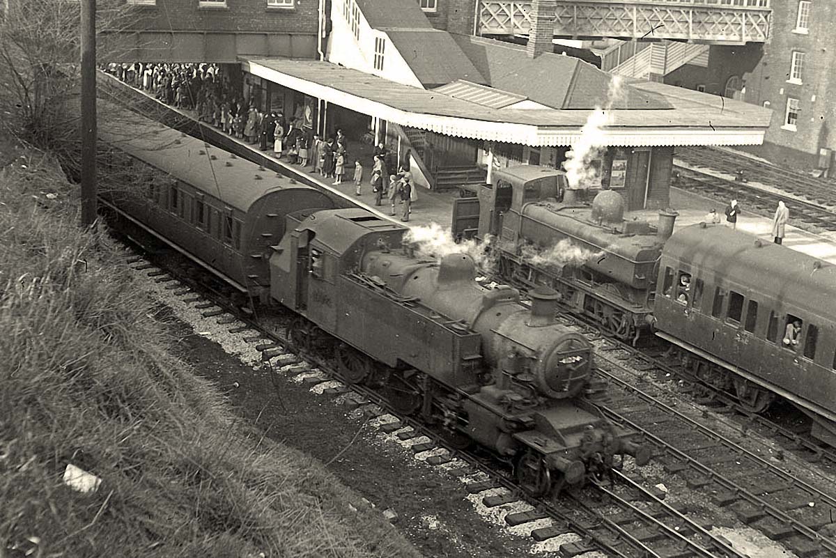 Dudley. Railway Station, 1956