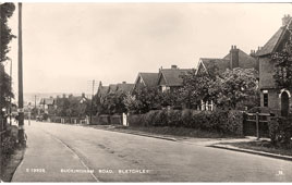 Milton Keynes. Bletchley - Buckingham Road looking towards Eight Belles, 1939