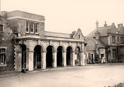 Milton Keynes. Bletchley Railway Station and Station Hotel