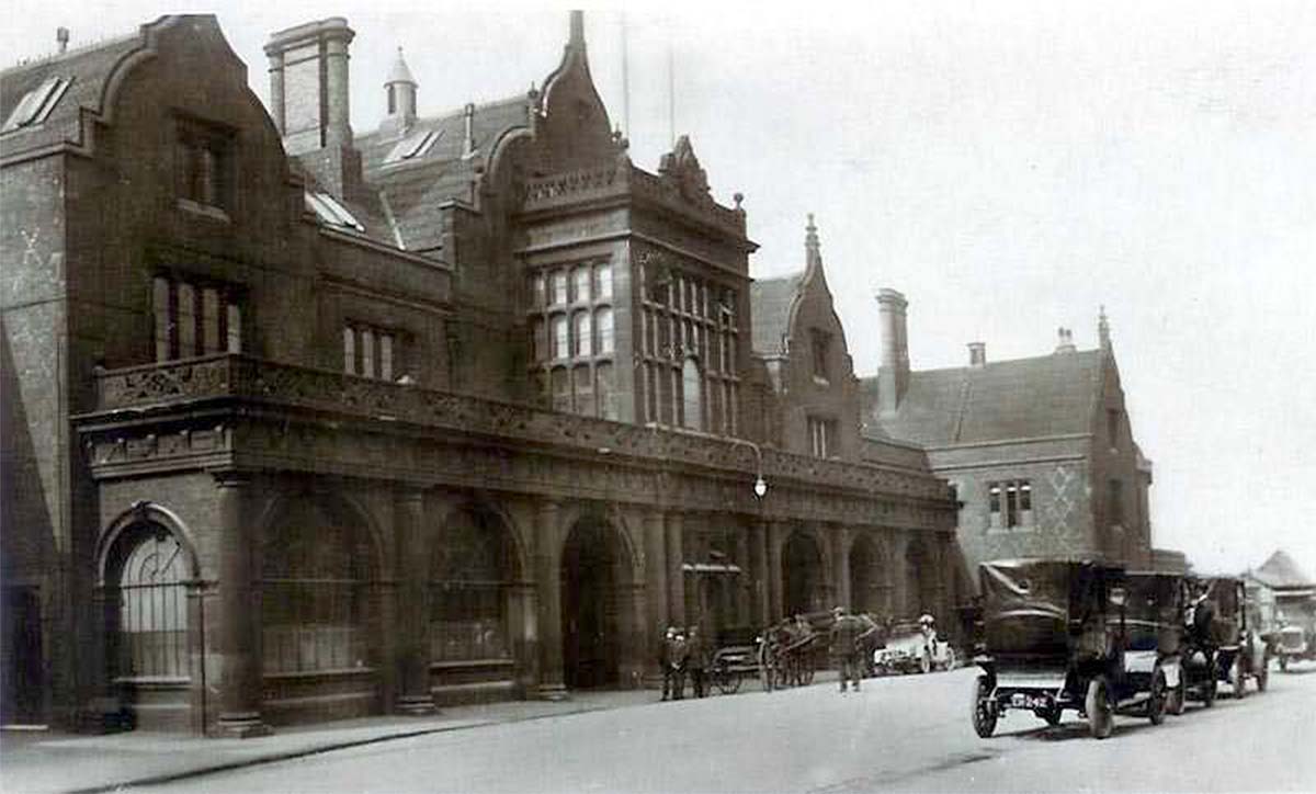 Stoke-on-Trent. Railway Station, circa 1900's