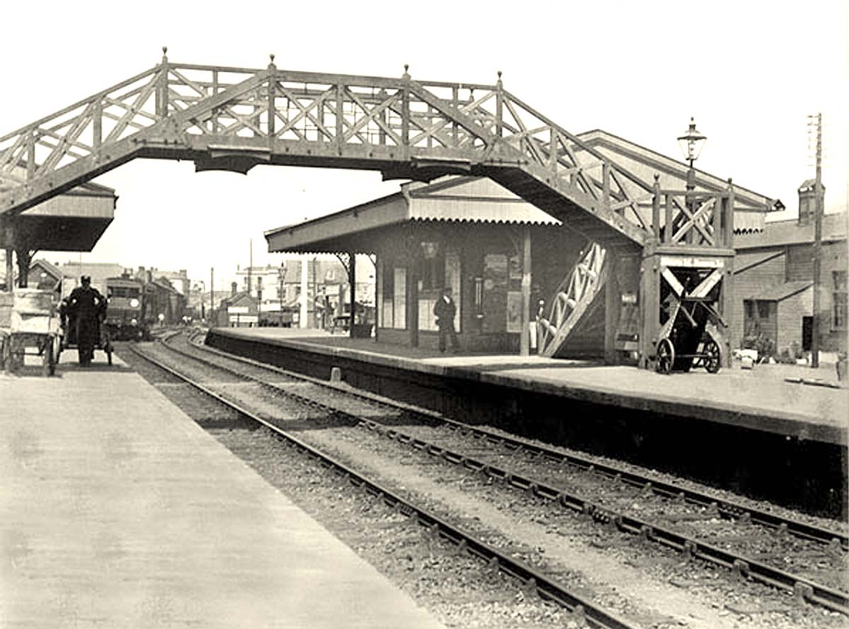 Wadebridge Station looking north in circa 1910