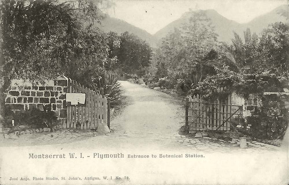 Plymouth. Botanical Gardens, entrance