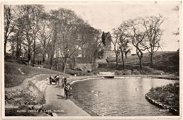 Dundee. Mains Castle and Lake