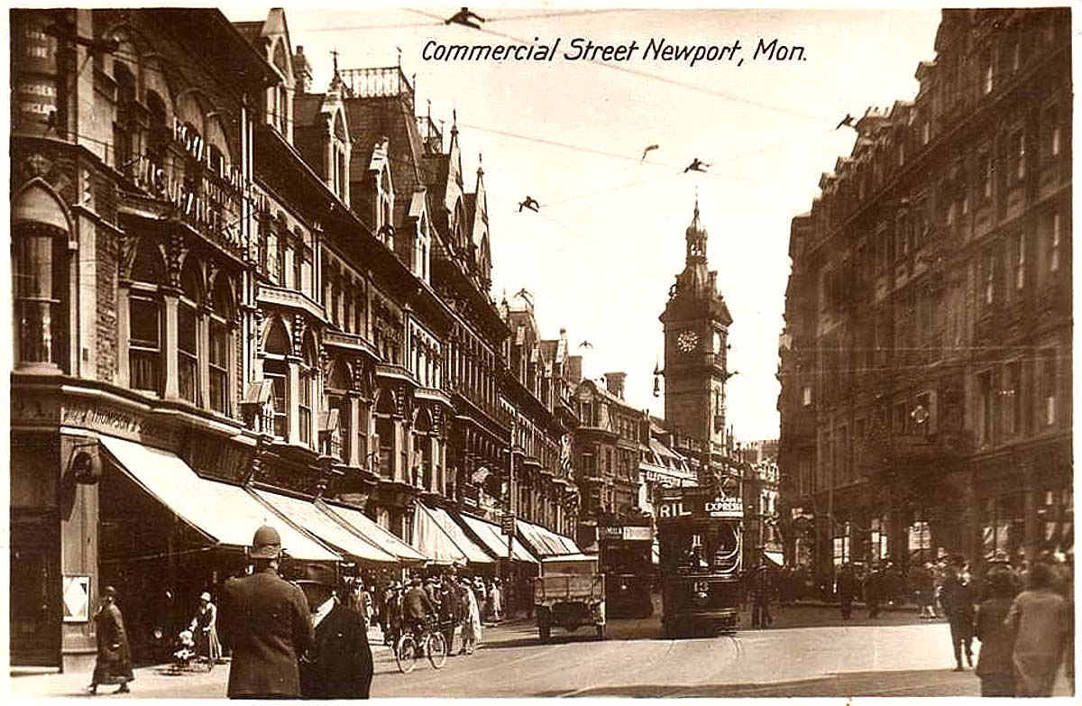 Newport. Commercial Street and Town Hall, circa 1920
