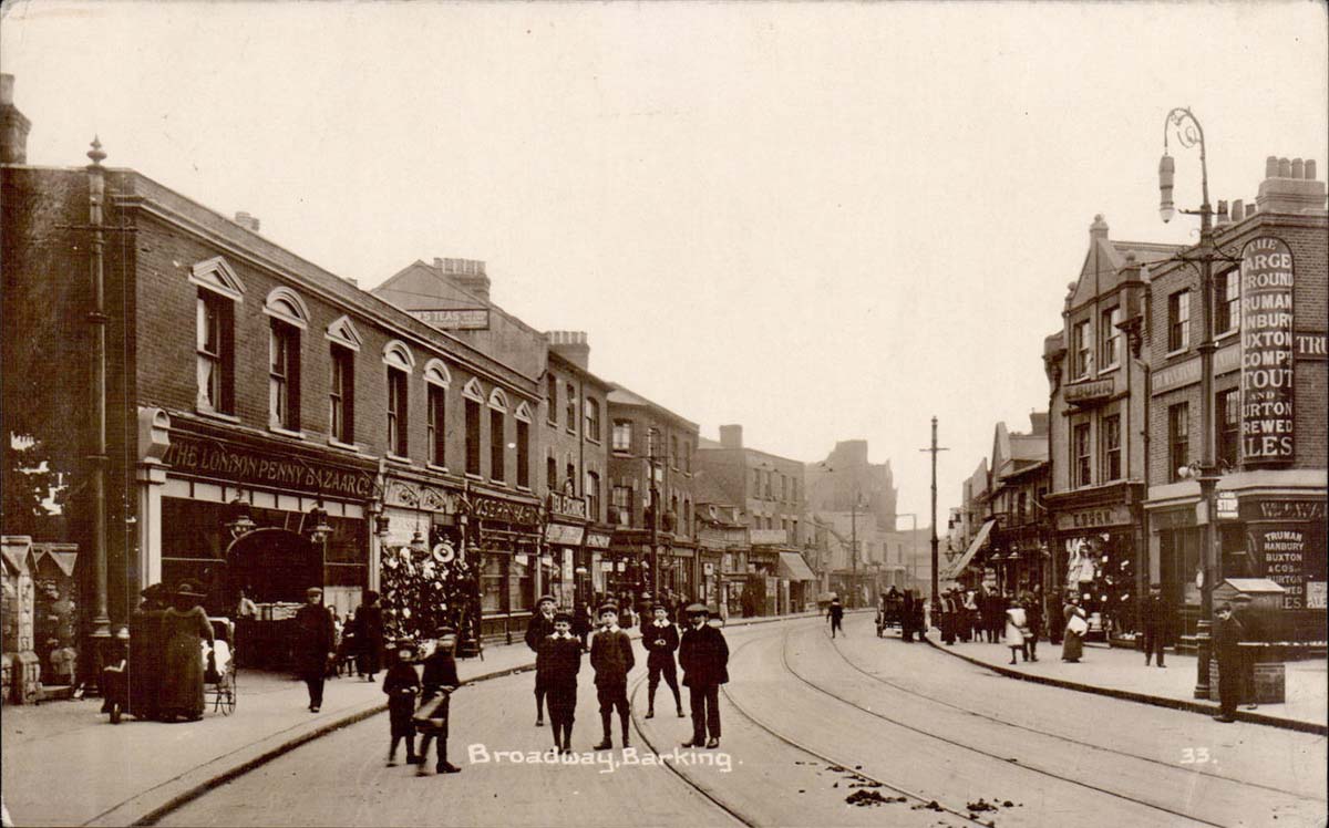 Barking and Dagenham. Barking - Broadway, circa 1900