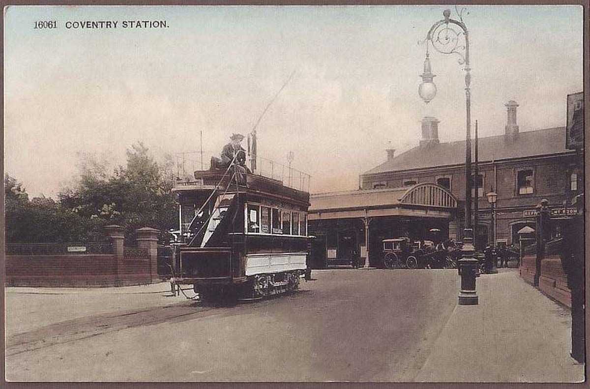 Coventry. Railway station and tram