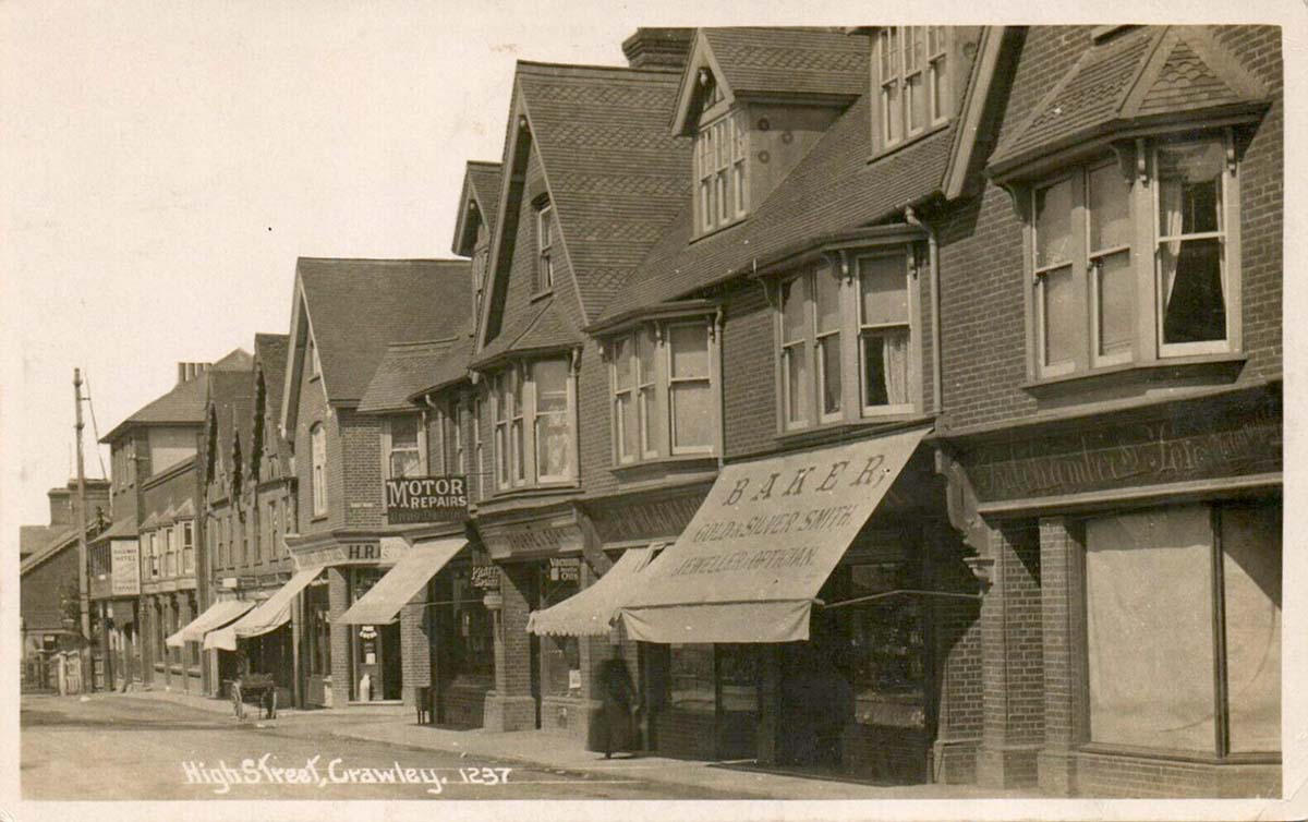 Crawley. High Street, 1915