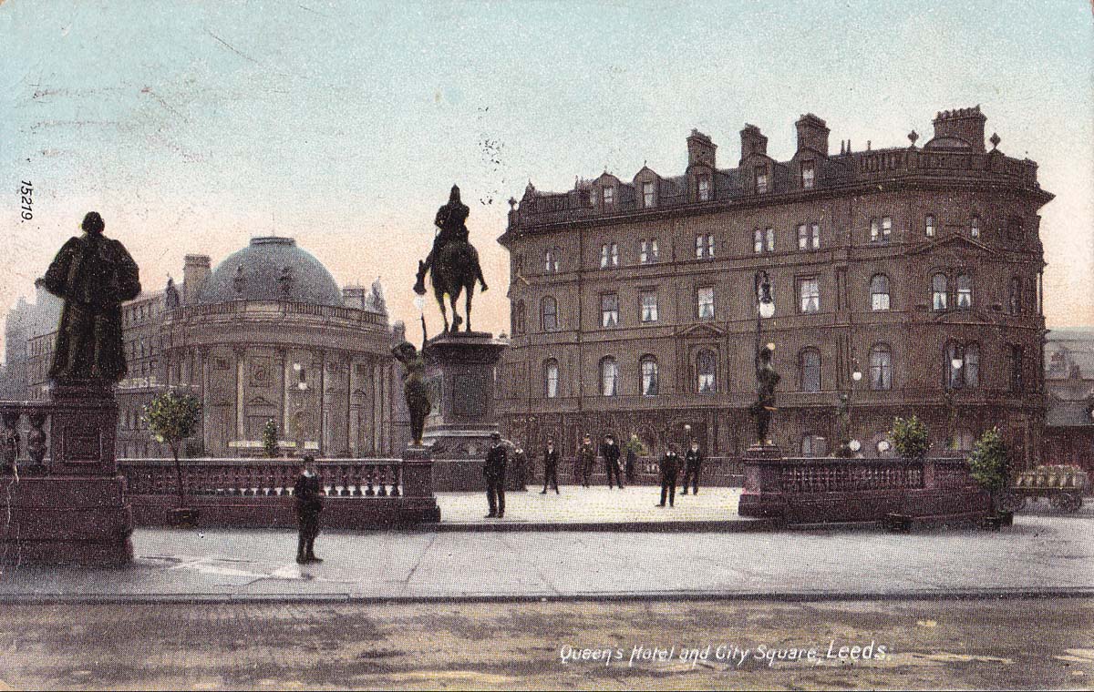 Leeds. Queens Hotel and City Square