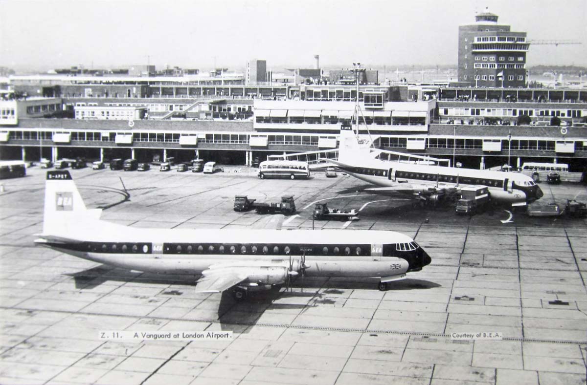 London. Airport, circa 1950