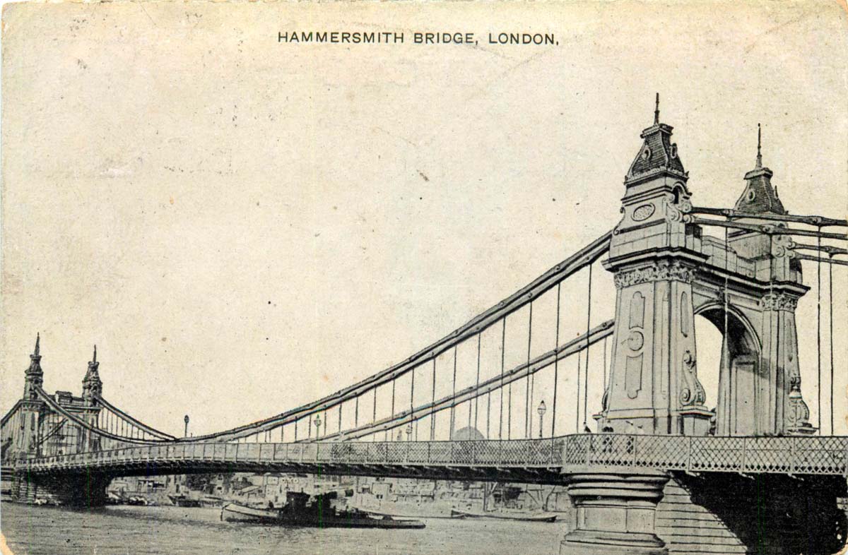 London. Hammersmith Bridge, 1907