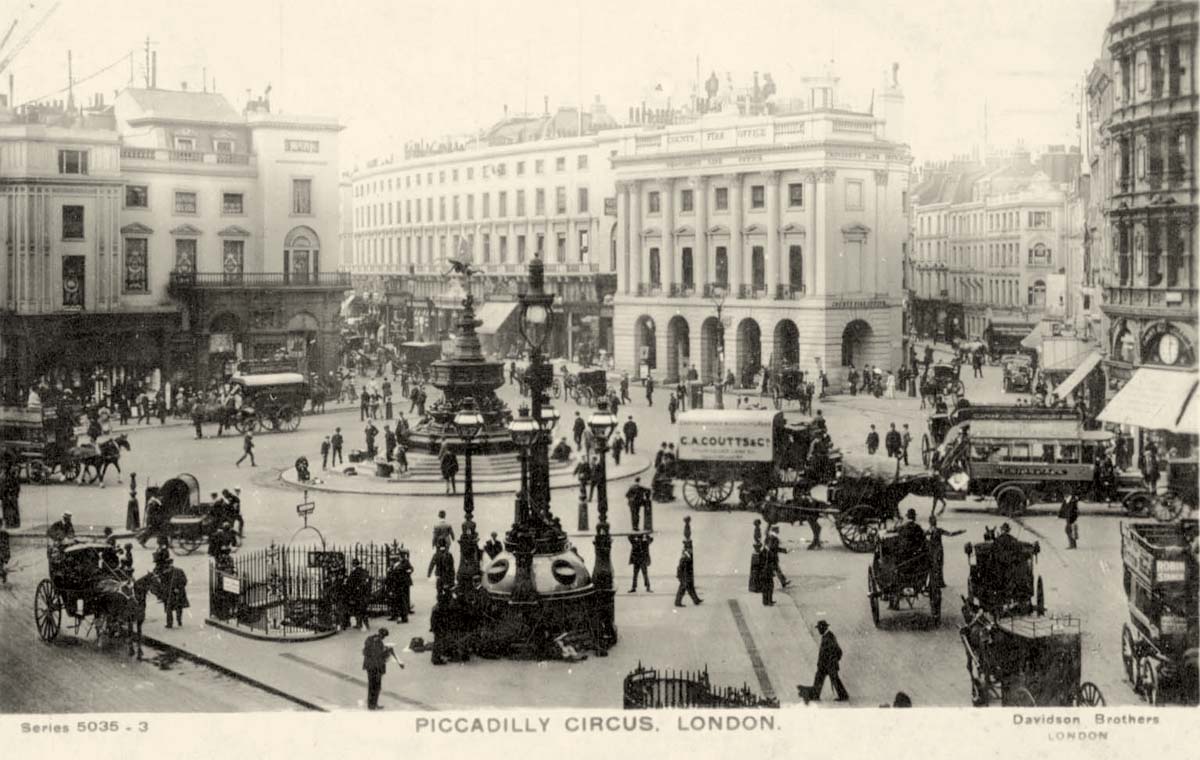 London. Piccadilly Circus, County Fire Office