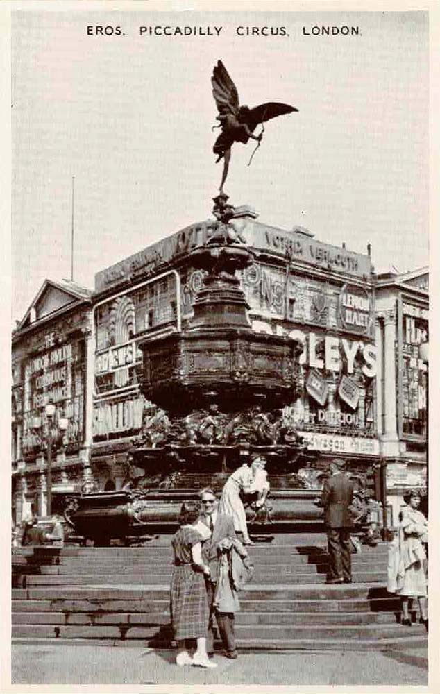 London. Piccadilly Circus - Eros statue