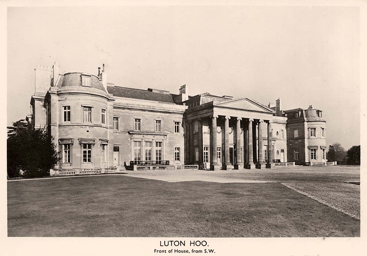 Luton. Hoo House - front from South-West