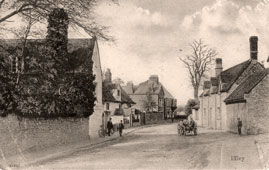 Oxford. Iffley - Panorama of village street