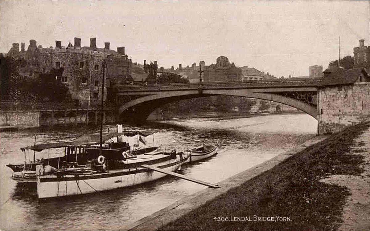 York. Lendal Bridge